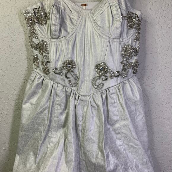 FREE PEOPLE Romper Janelle Bubble Style Size 4‎ Metallic Silver Hidden Side Zip - Picture 5 of 16
